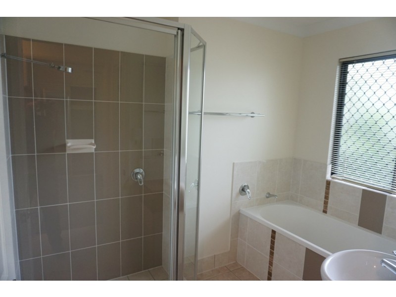 10 Lexington Court, Bowen QLD 4805