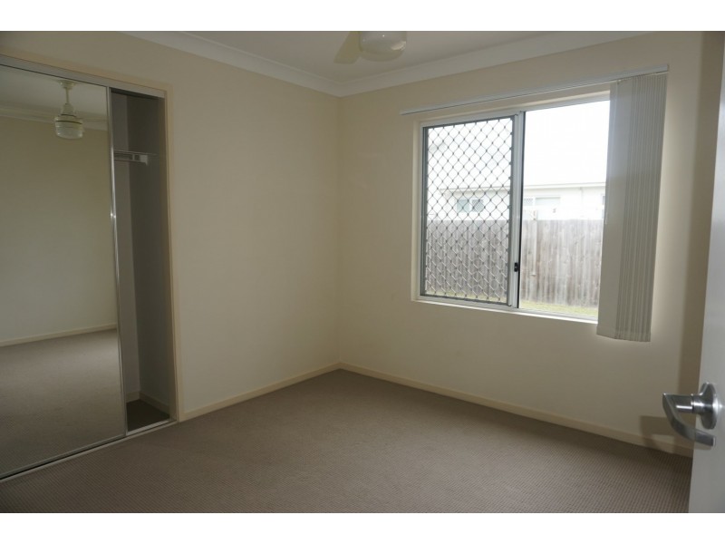 20 Sapphire Crescent, Bowen QLD 4805