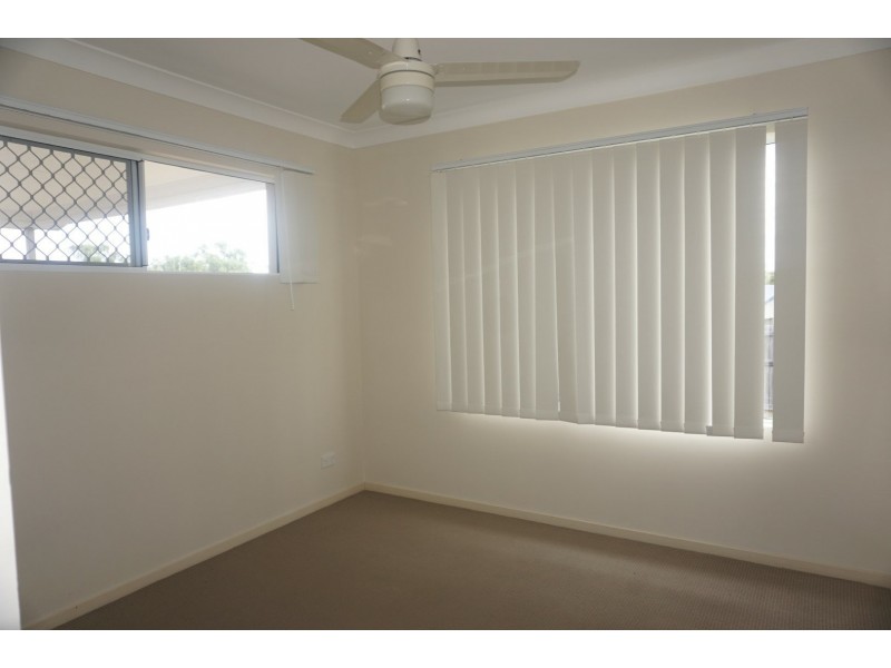 20 Sapphire Crescent, Bowen QLD 4805