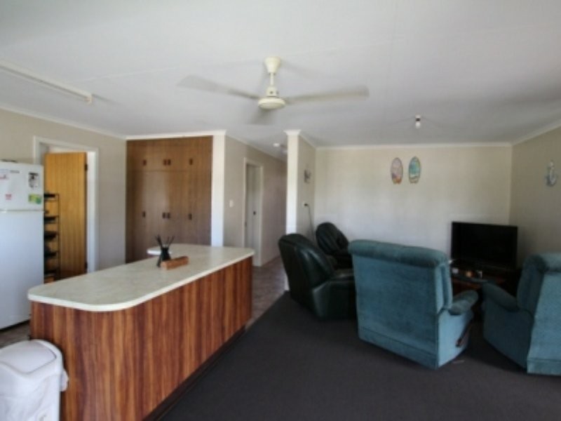 4 Casuarina Street, Bowen QLD 4805