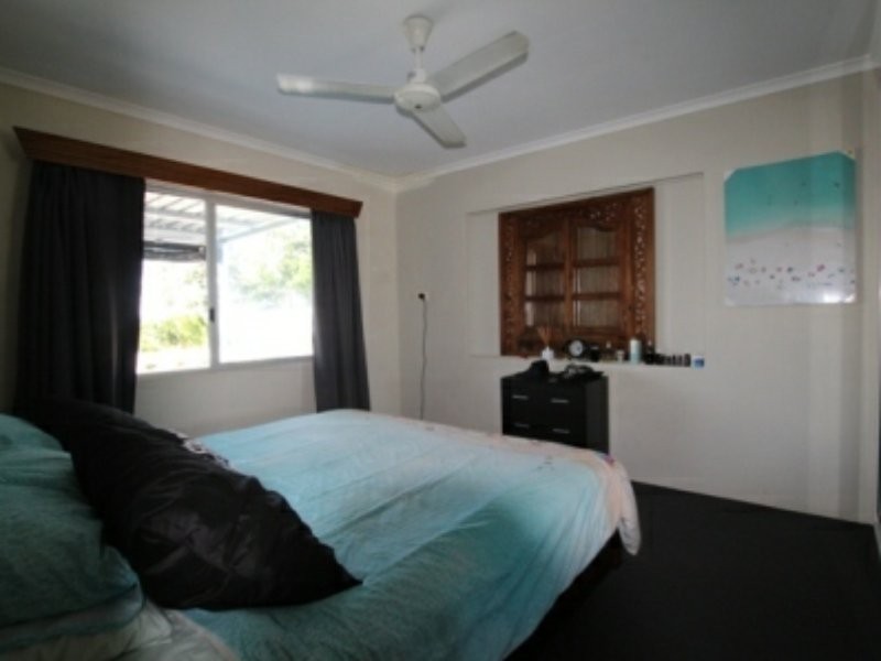 4 Casuarina Street, Bowen QLD 4805