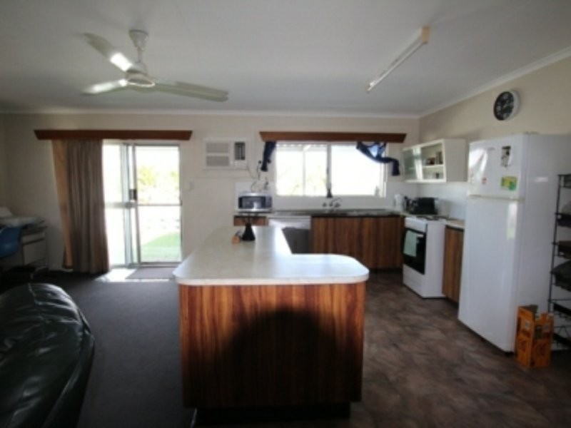 4 Casuarina Street, Bowen QLD 4805