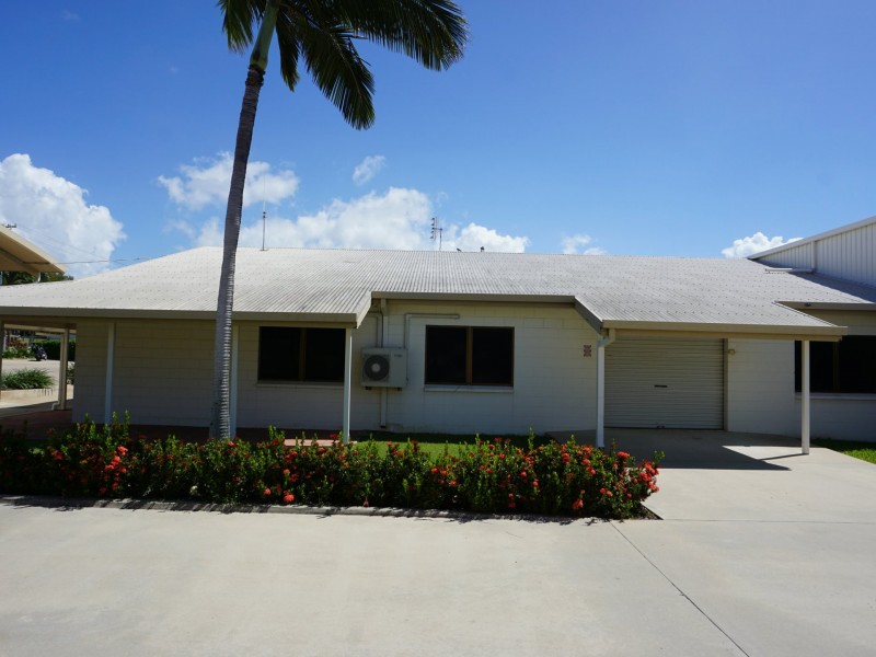 4/22 Richmond Road, Bowen QLD 4805