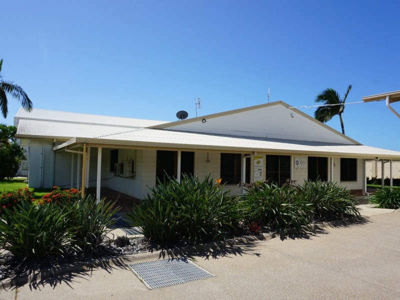 3/22 richmond road, Bowen QLD 4805