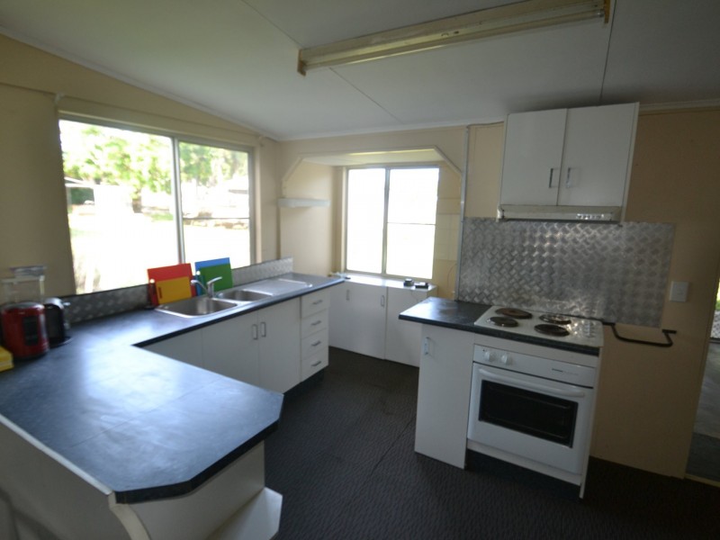 123 Powell st, Bowen QLD 4805