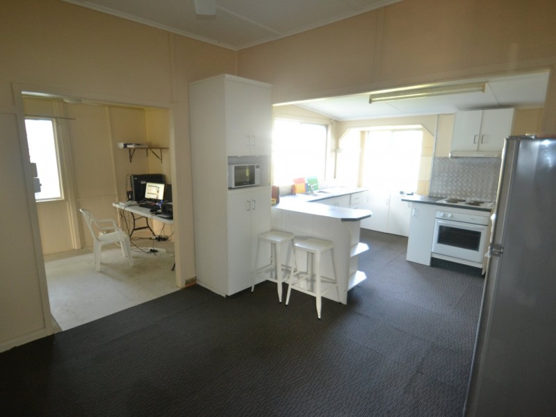 123 Powell st, Bowen QLD 4805