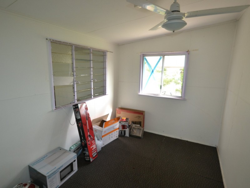 123 Powell st, Bowen QLD 4805
