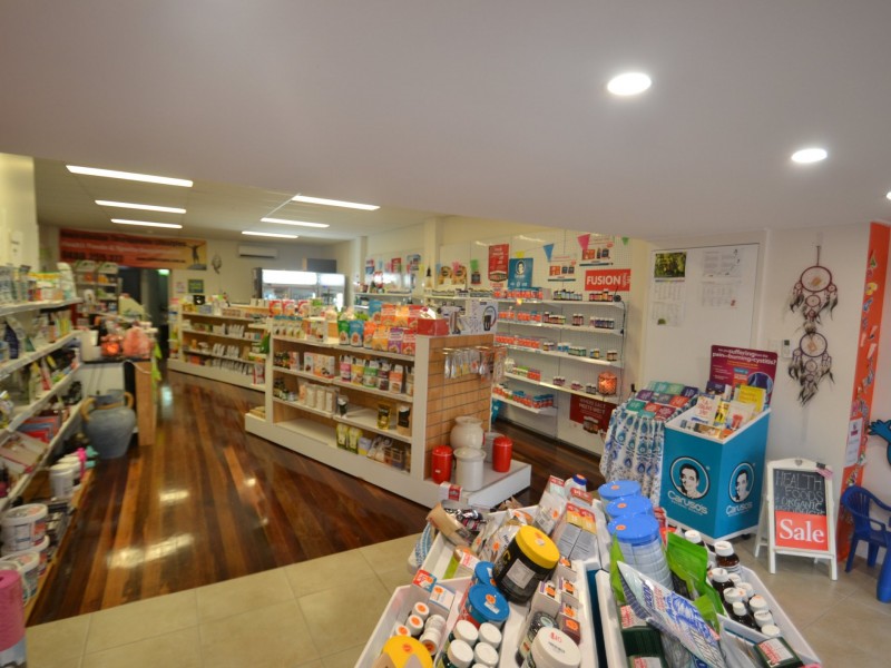 24 Herbert st, Bowen QLD 4805