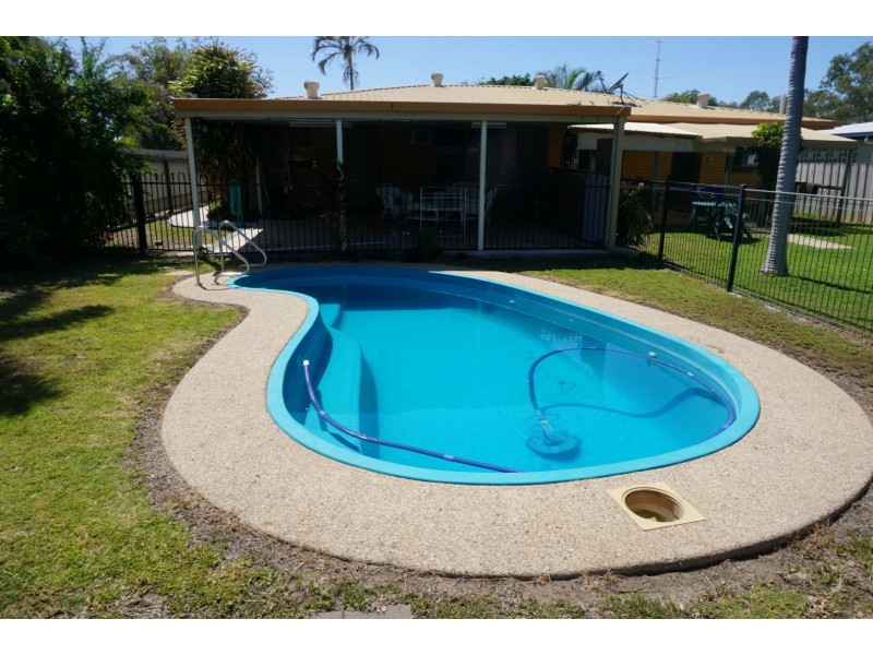 19 Argyle Street, Bowen QLD 4805