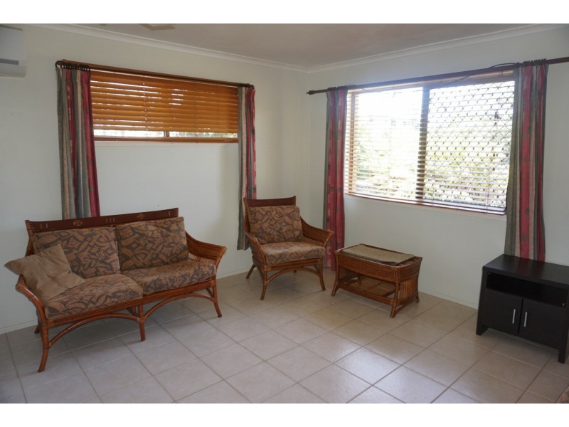 19 Argyle Street, Bowen QLD 4805