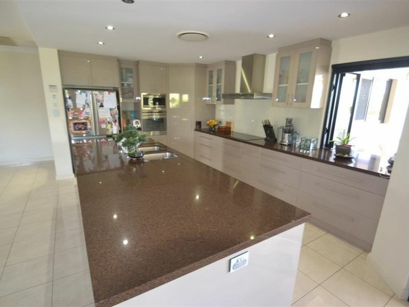 2-4 Marine Parade, Bowen QLD 4805