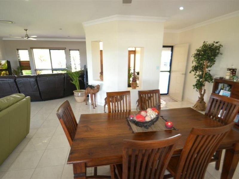 2-4 Marine Parade, Bowen QLD 4805