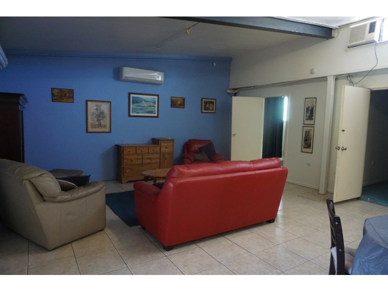 33 Murroona Street, Bowen QLD 4805