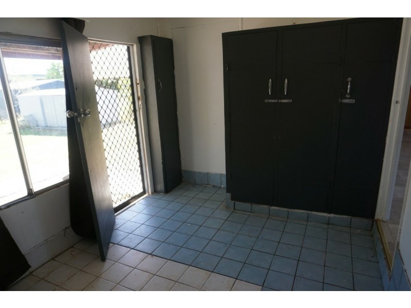 10 Philip Street, Bowen QLD 4805