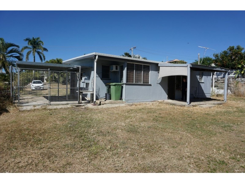 10 Philip Street, Bowen QLD 4805