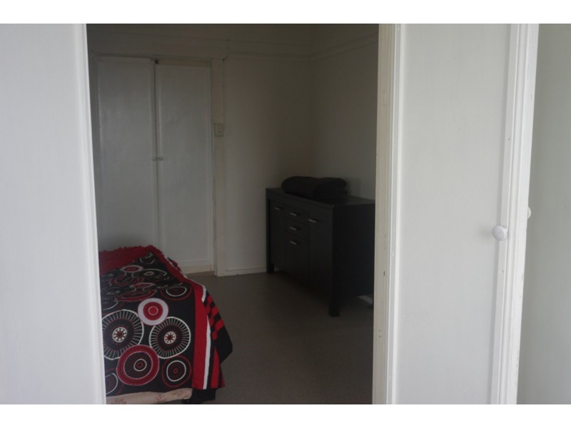 76 Poole Street, Bowen QLD 4805