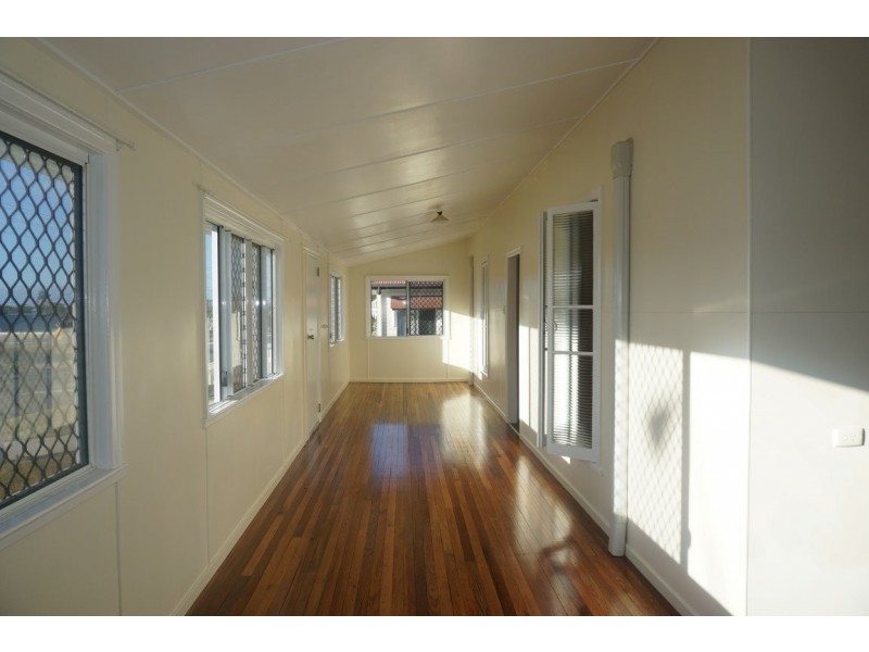 35 Livingstone Street, Bowen QLD 4805