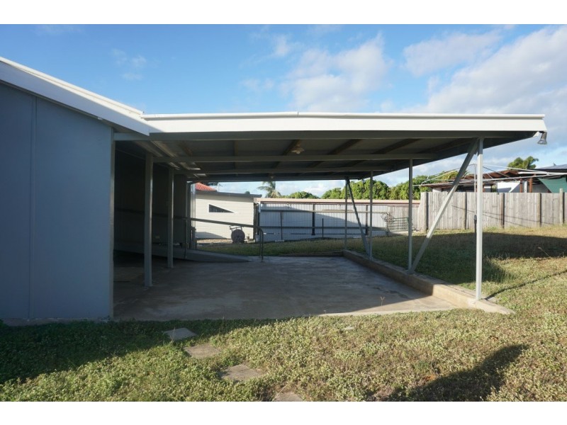 35 Livingstone Street, Bowen QLD 4805