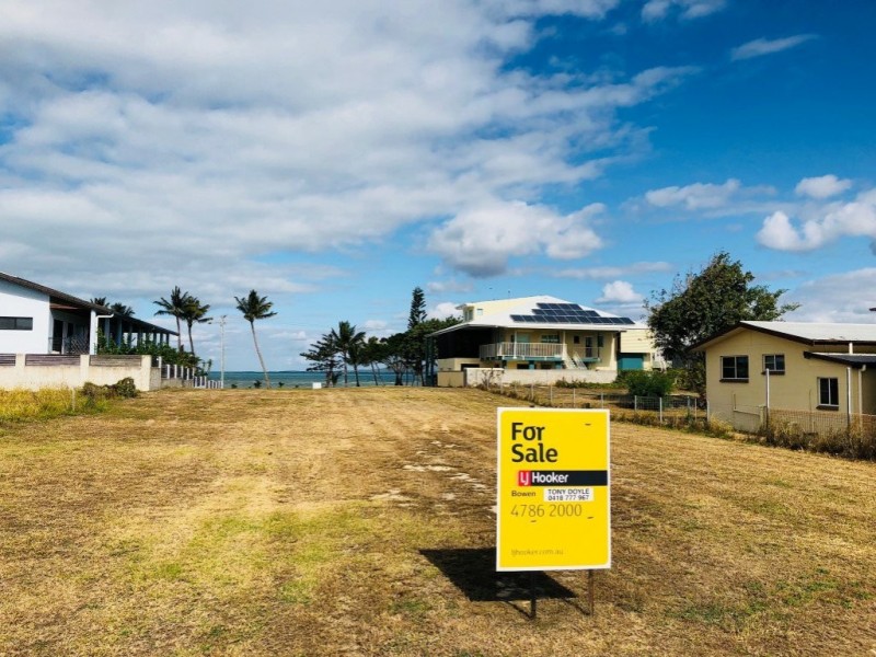 23 Thomas Street, Bowen QLD 4805