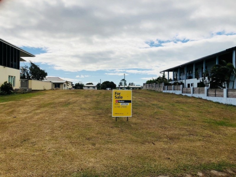 23 Thomas Street, Bowen QLD 4805