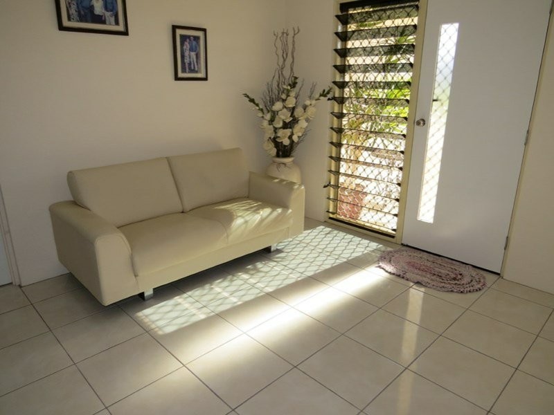 14 Silk Road, Bowen QLD 4805