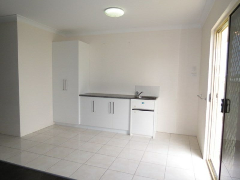 14 Silk Road, Bowen QLD 4805