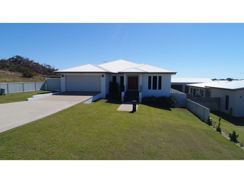 18 Reynolds Street, Bowen QLD 4805
