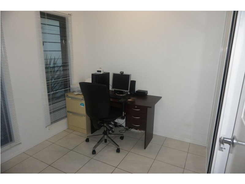 18 Reynolds Street, Bowen QLD 4805