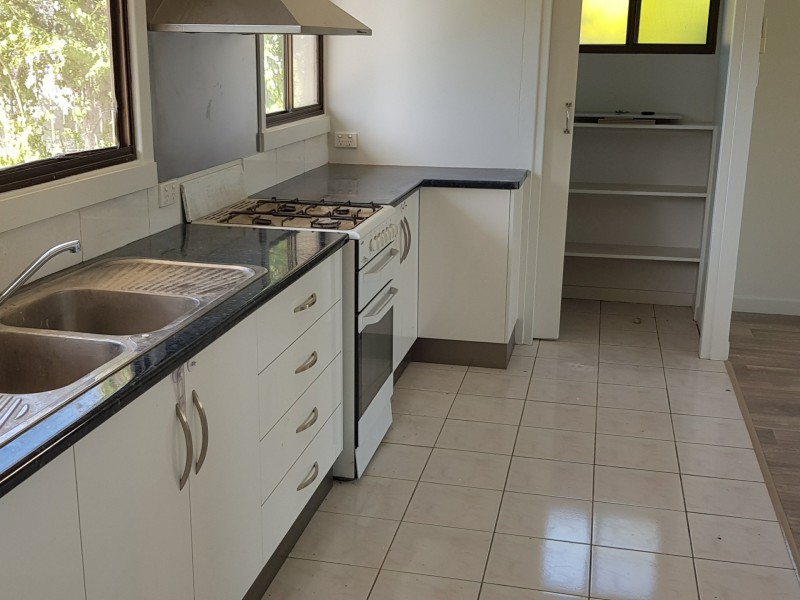 44 Field Street, Bowen QLD 4805