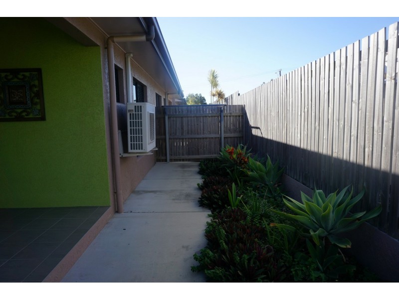 8-11 Kennedy St, Bowen QLD 4805