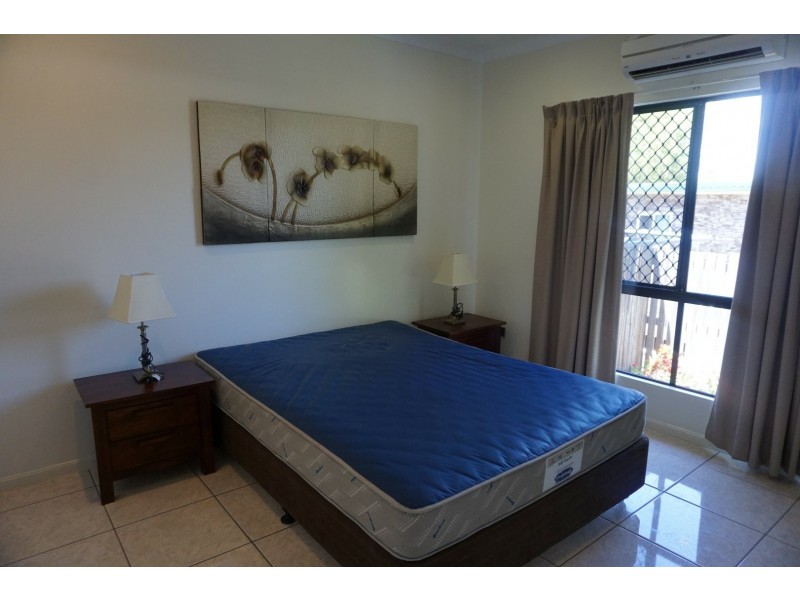 8-11 Kennedy St, Bowen QLD 4805