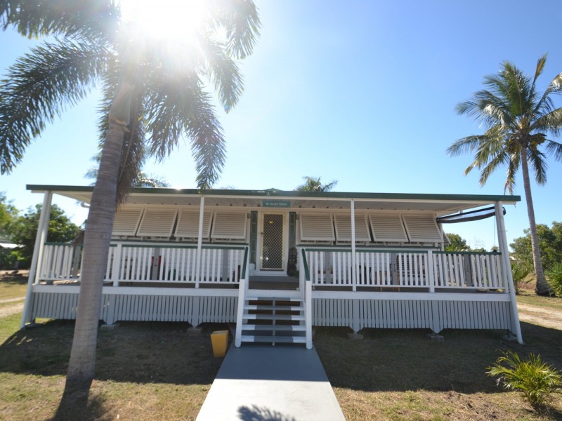 150 Richmond Rd, Bowen QLD 4805