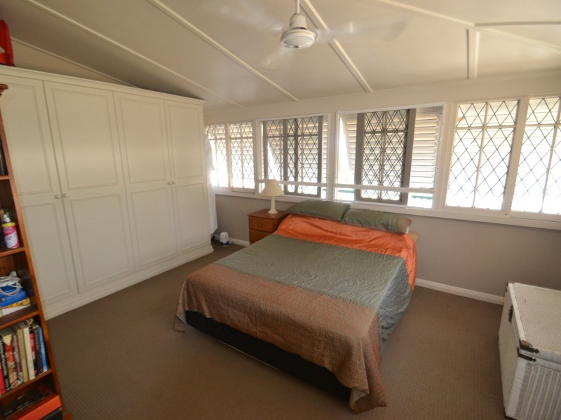 150 Richmond Rd, Bowen QLD 4805