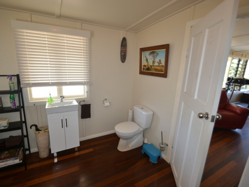 150 Richmond Rd, Bowen QLD 4805