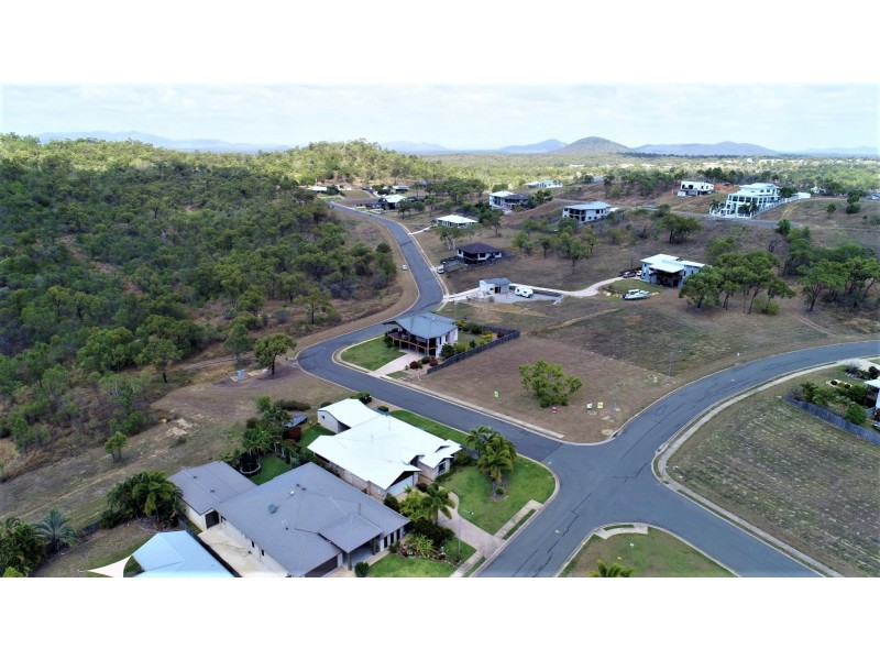 126-128 Ocean View Drive, Bowen QLD 4805