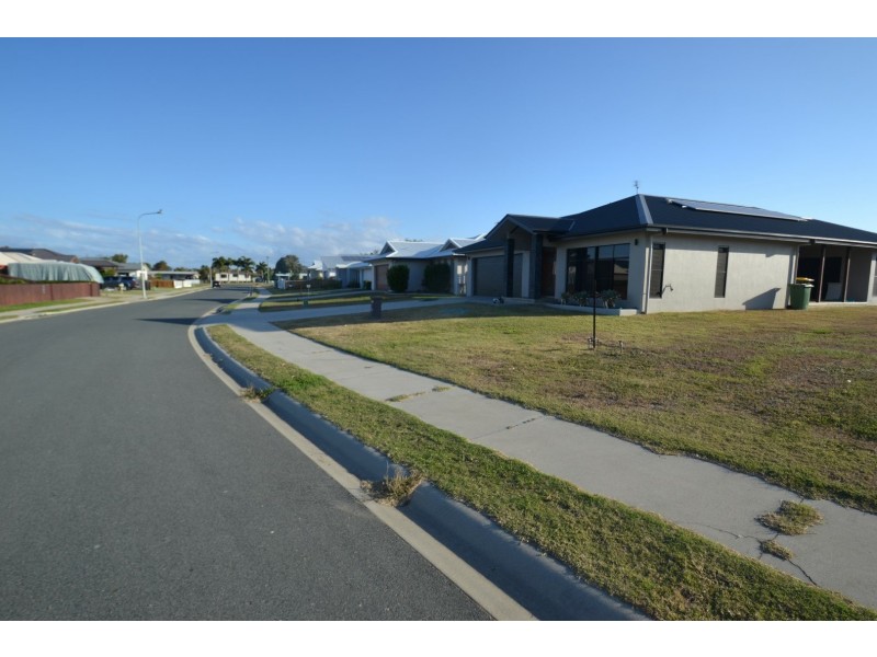 13 Ada Place, Bowen QLD 4805