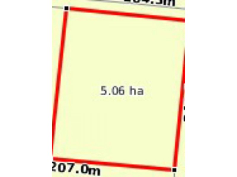 67 Avoca Rd, Bowen QLD 4805