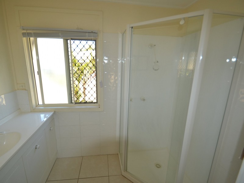 1 Holborne st, Bowen QLD 4805