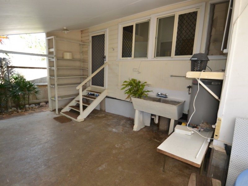 1 Holborne st, Bowen QLD 4805