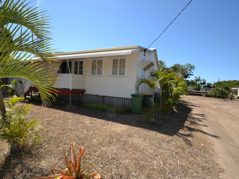 1 Holborne st, Bowen QLD 4805