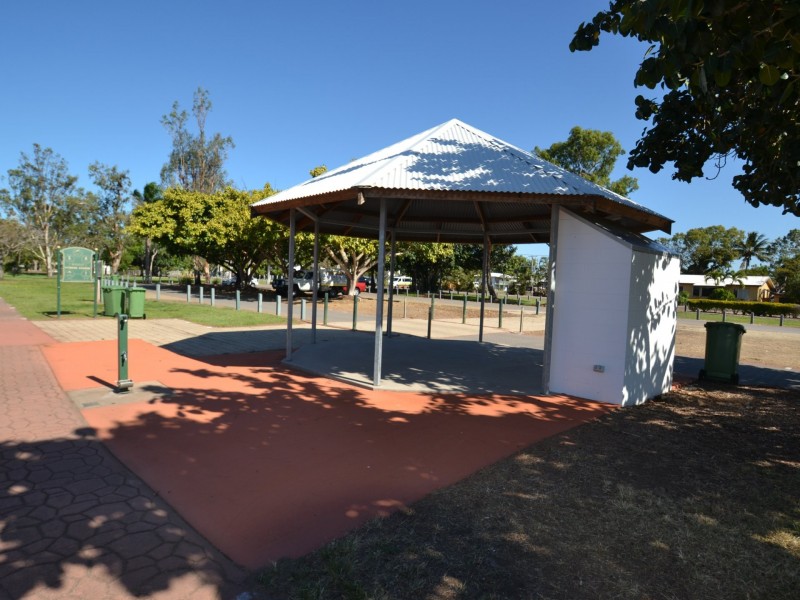 1 Holborne st, Bowen QLD 4805