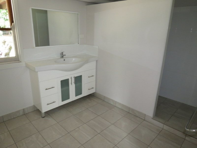 30 Inveroona Road, Bowen QLD 4805