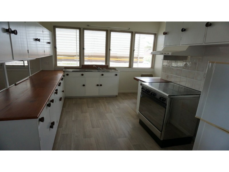 28 Powell Street, Bowen QLD 4805