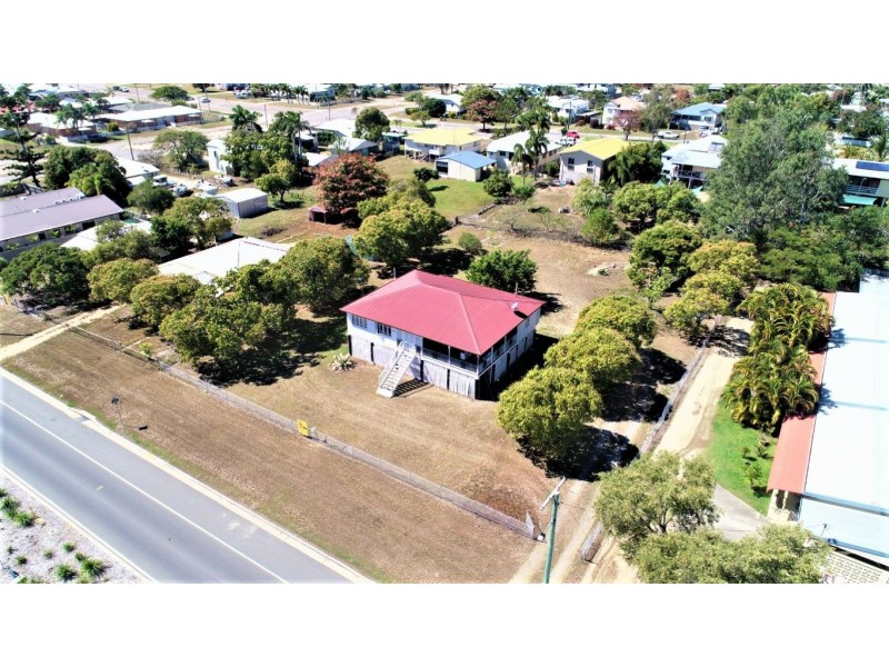 55 Livingstone St, Bowen QLD 4805