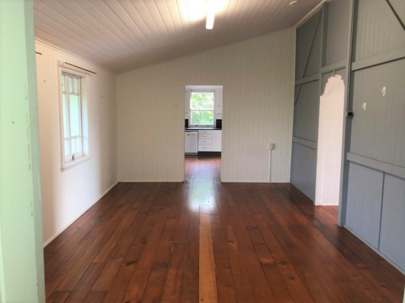 55 Livingstone St, Bowen QLD 4805