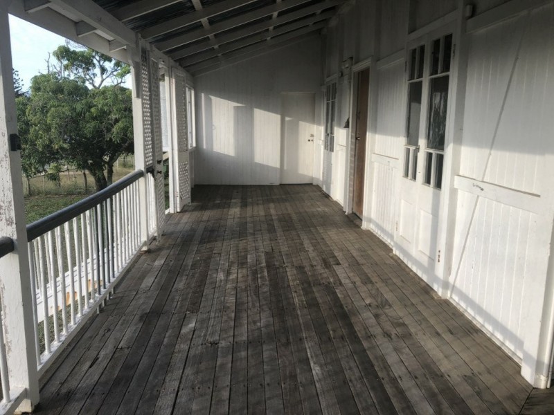55 Livingstone St, Bowen QLD 4805