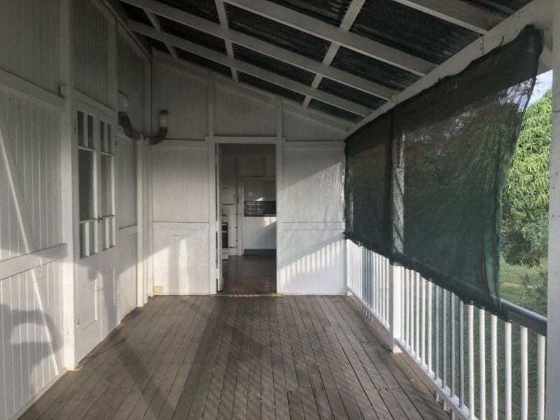 55 Livingstone St, Bowen QLD 4805