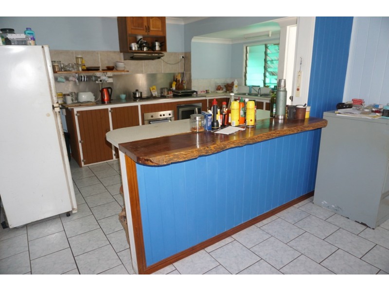 76 Powell Street, Bowen QLD 4805