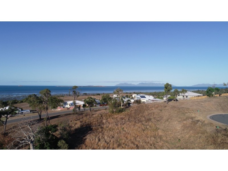 25 Seacove Cres, Bowen QLD 4805