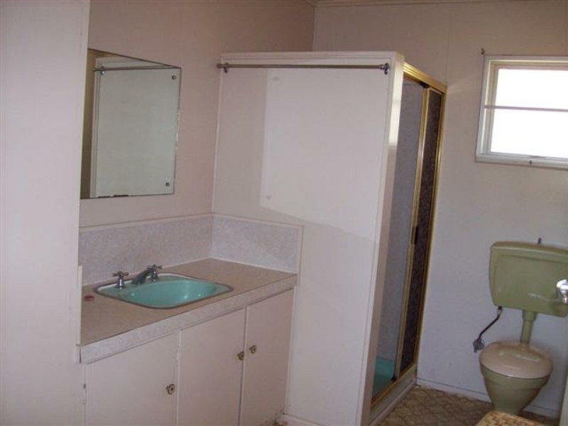 18289 Bruce Highway, Bowen QLD 4805